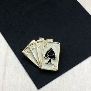 Ace of spades enamel convertable brooch to pendant.